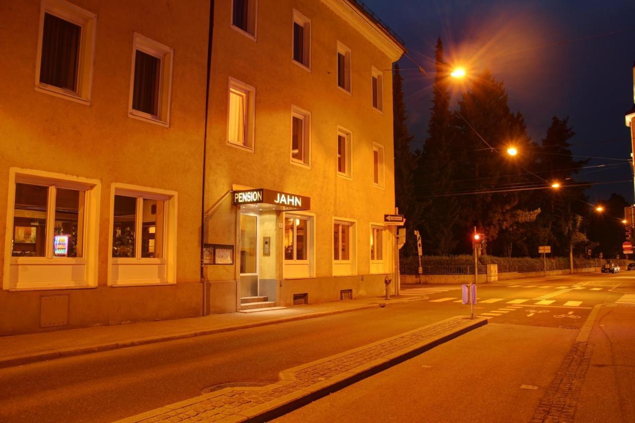 Pension Jahn Salzburg Room photo